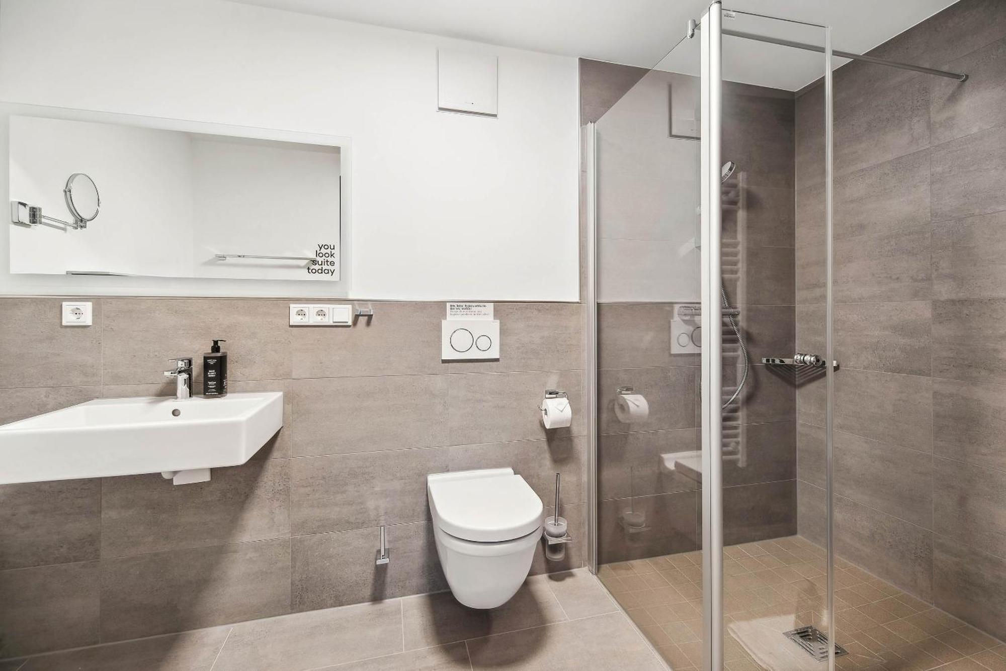 Limehome Kassel Wilhelmsstrasse Dış mekan fotoğraf