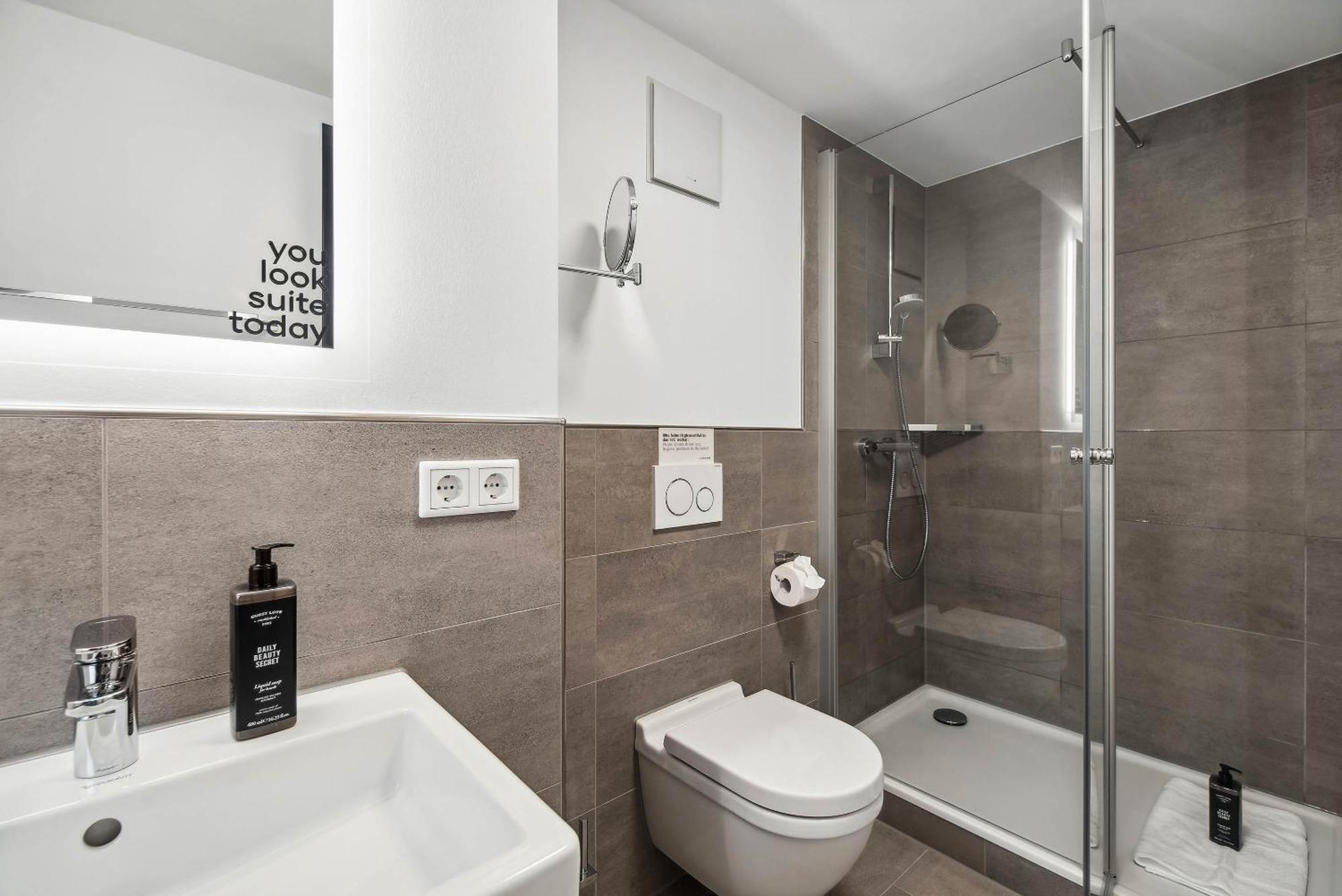 Limehome Kassel Wilhelmsstrasse Dış mekan fotoğraf
